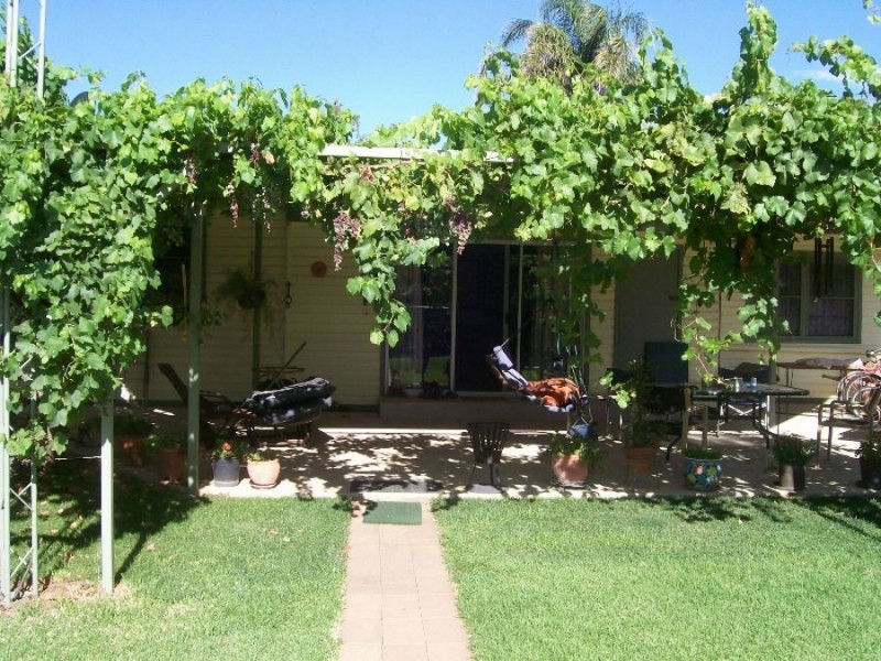 61 Cobram St, Berrigan NSW 2712