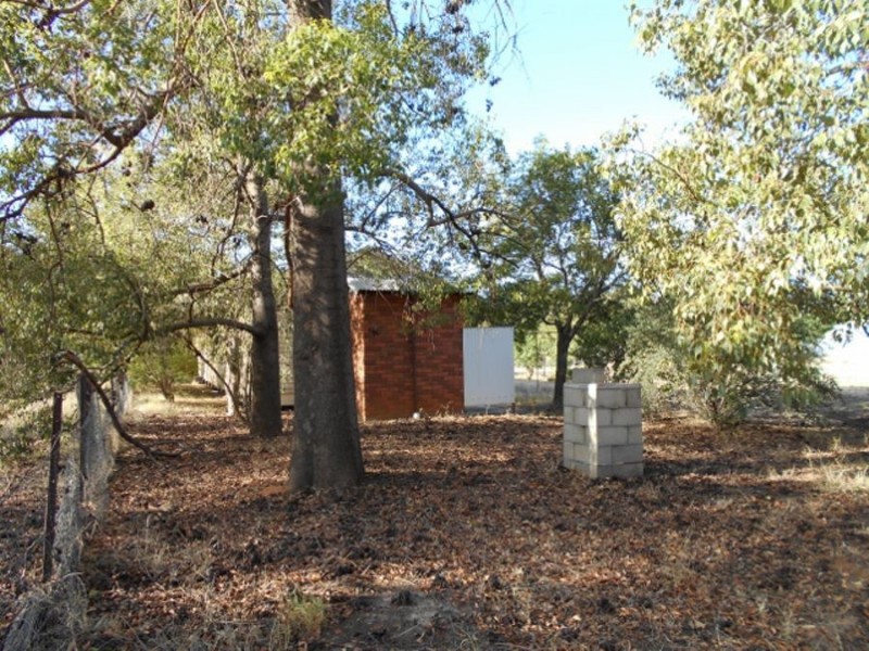 10 Milthorpe St, Oaklands NSW 2646