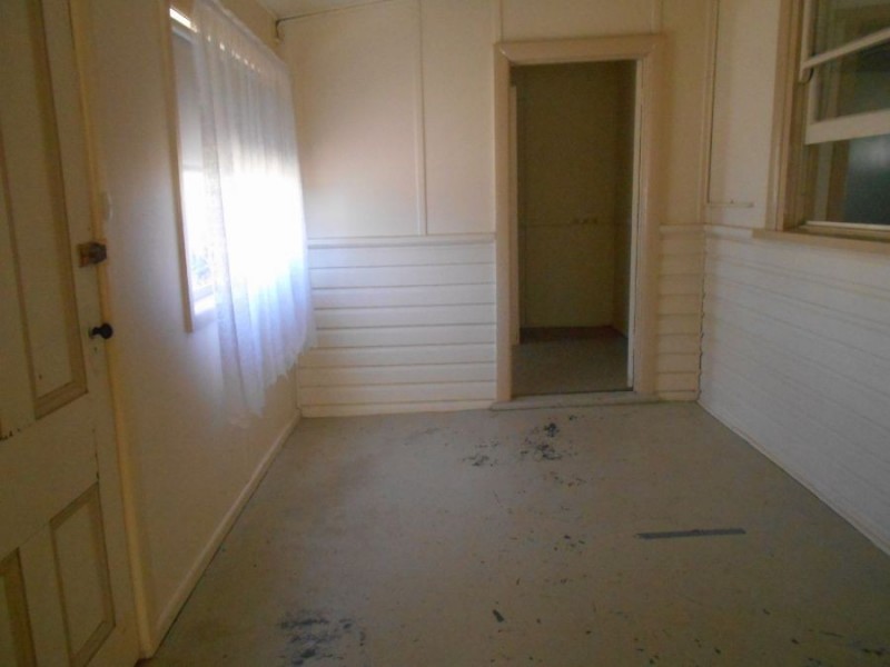 10 Warmatta St, Finley NSW 2713