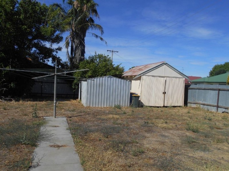 10 Warmatta St, Finley NSW 2713