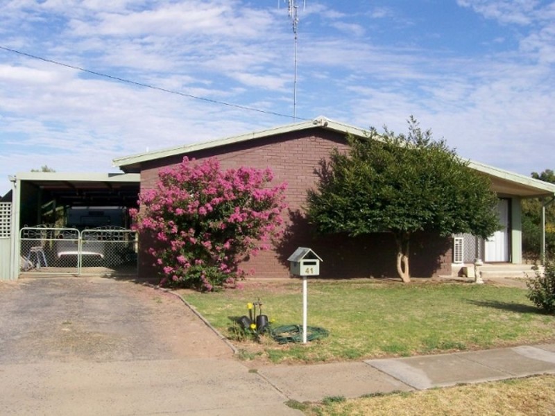 41 COBRAM STREET, Berrigan NSW 2712