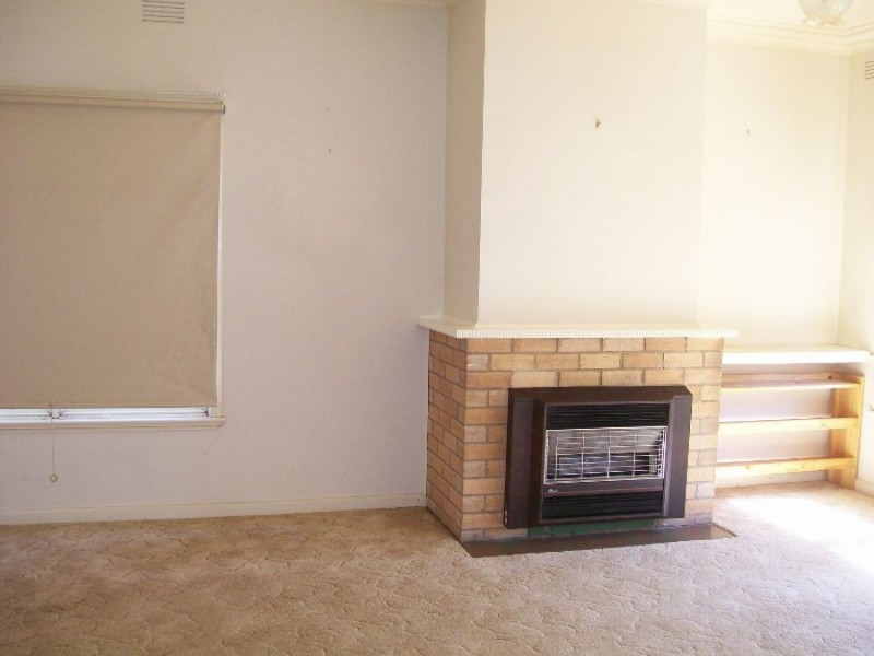 40 Cobram St, Berrigan NSW 2712