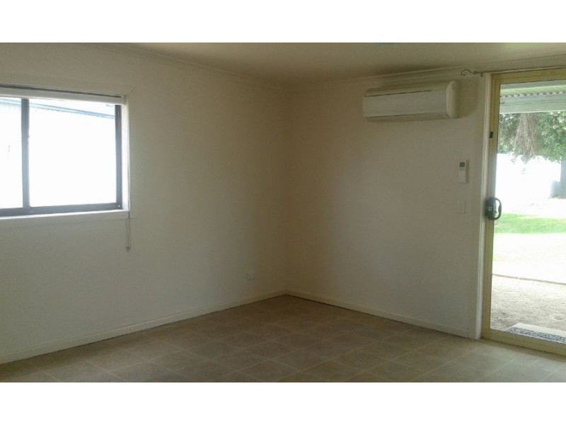 Five Mitchell Street, Berrigan NSW 2712