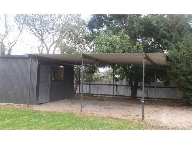 Five Mitchell Street, Berrigan NSW 2712