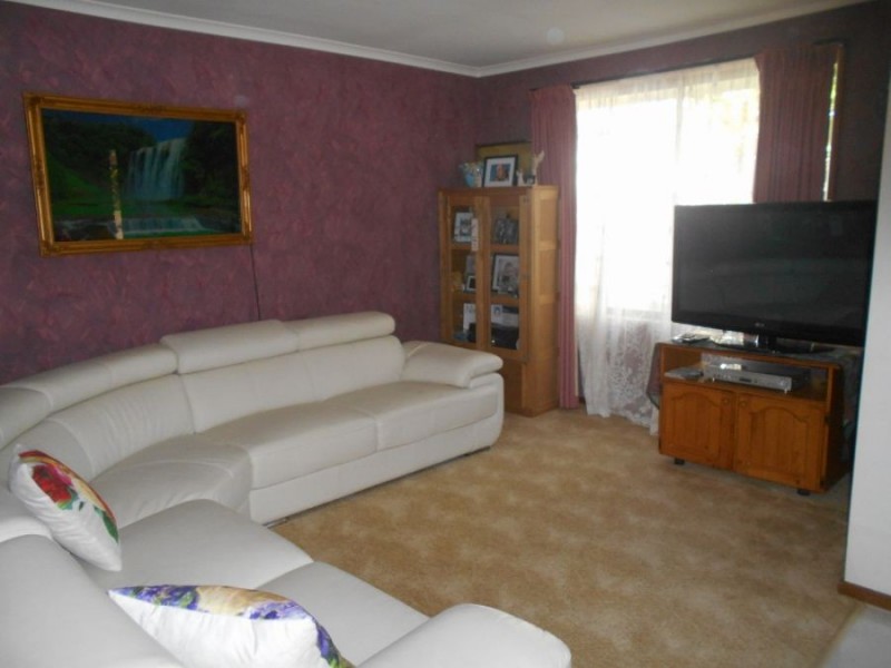 2/7 Hovell Court, Cobram VIC 3644