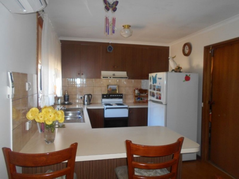 2/7 Hovell Court, Cobram VIC 3644