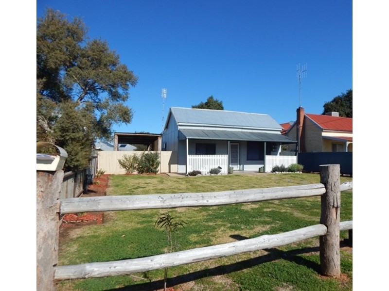 120 Chanter Street, Berrigan NSW 2712