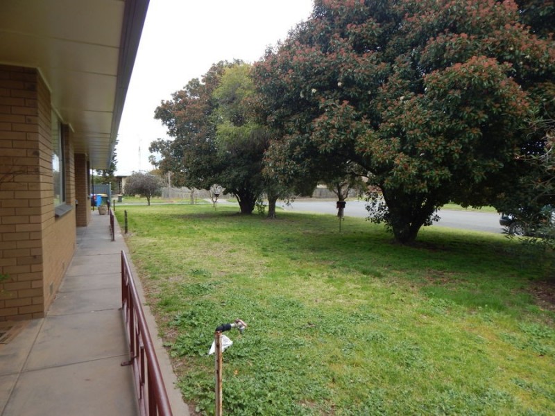 1-5 Momalong Street, Berrigan NSW 2712