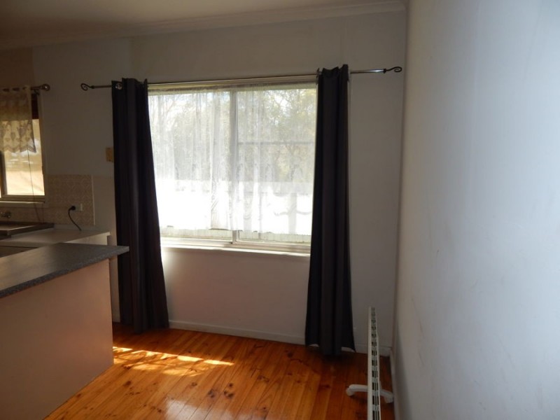 60 Buller Street, Oaklands NSW 2646