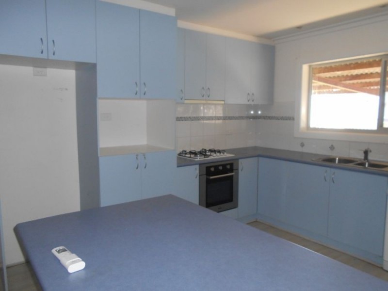 18 Flynn Street, Berrigan NSW 2712