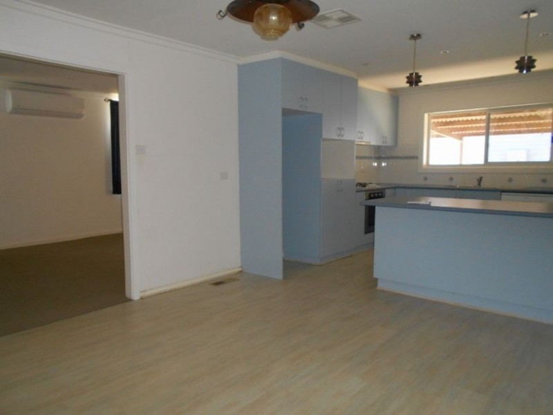 18 Flynn Street, Berrigan NSW 2712