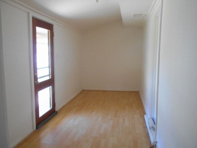 18 Flynn Street, Berrigan NSW 2712