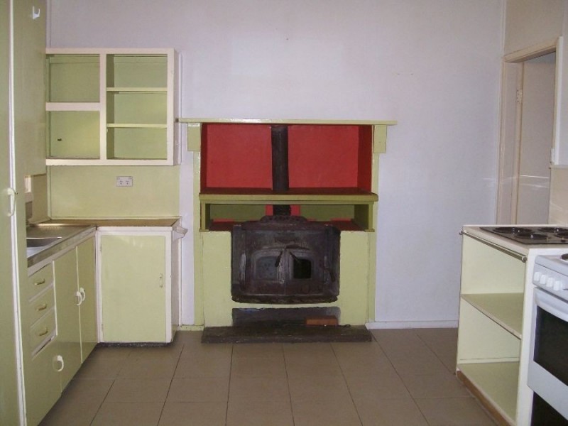 13 Budd St, Berrigan NSW 2712