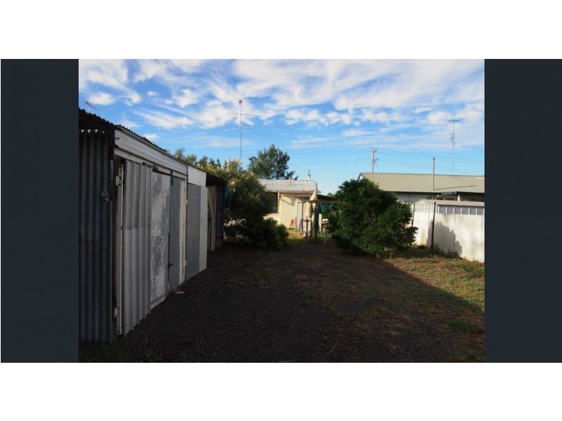 13 Budd St, Berrigan NSW 2712