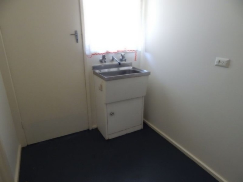 Unit 2 1-5 Momolong Street, Berrigan NSW 2712