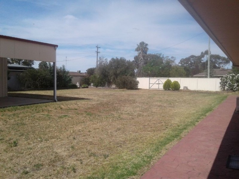 75 Cobram St, Berrigan NSW 2712