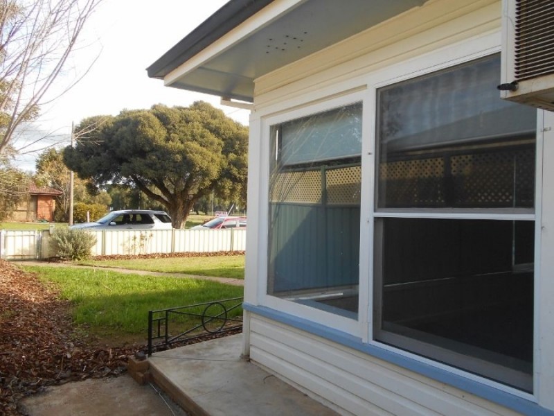 21 Stewart Street, Berrigan NSW 2712