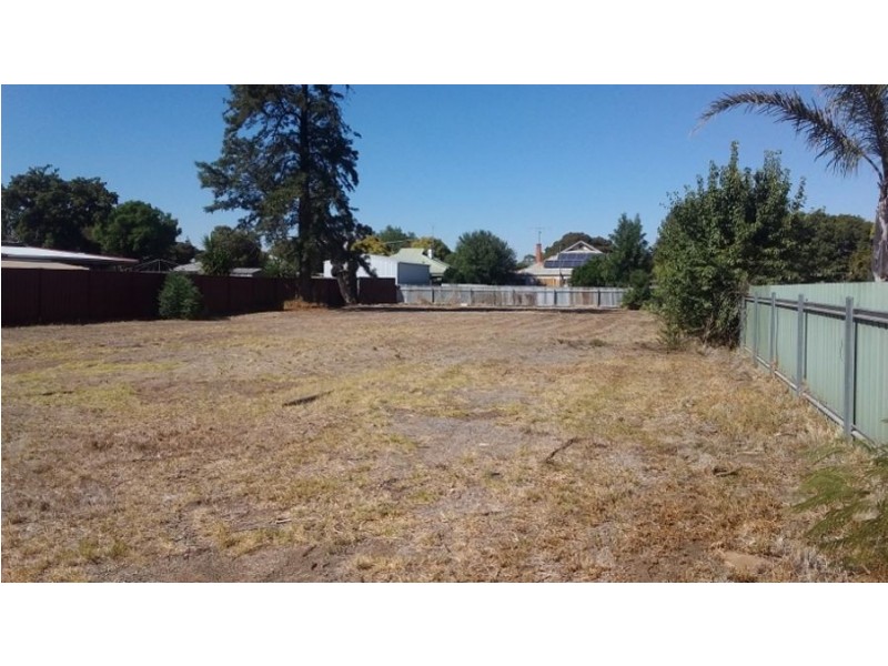 10 Budd St, Berrigan NSW 2712