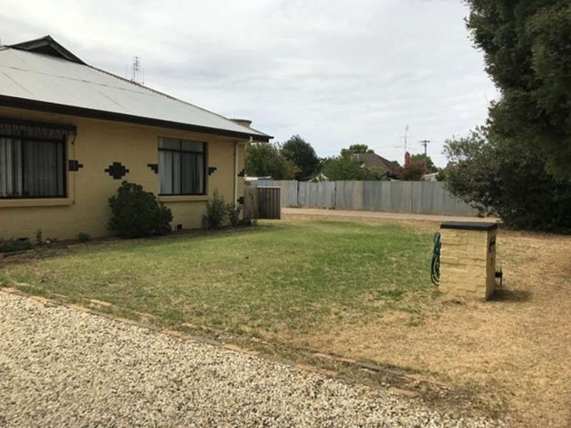 5 Stewart Street, Berrigan NSW 2712
