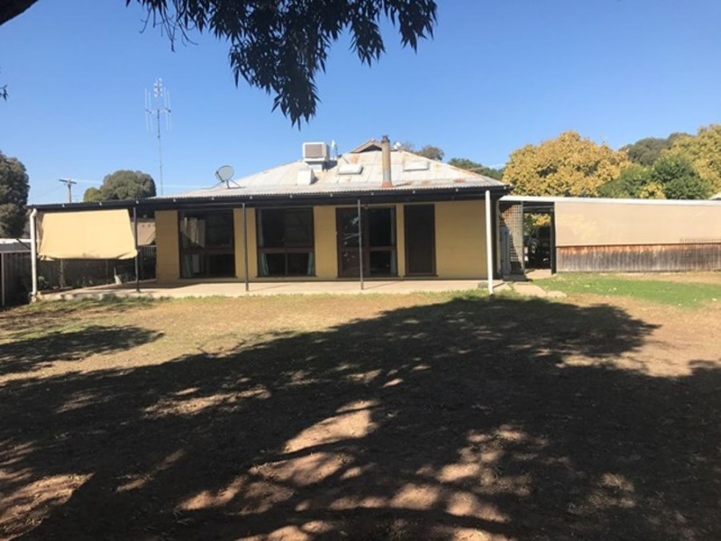 5 Stewart Street, Berrigan NSW 2712