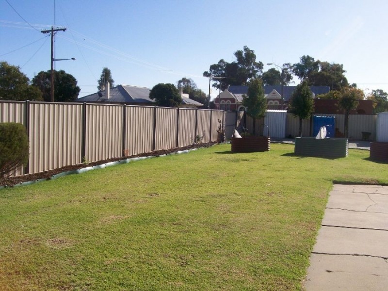 19 Budd Street, Berrigan NSW 2712