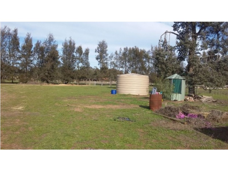 70-78 Nangunia St, Berrigan NSW 2712