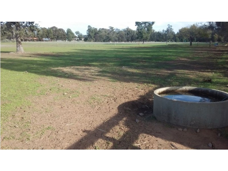 70-78 Nangunia St, Berrigan NSW 2712