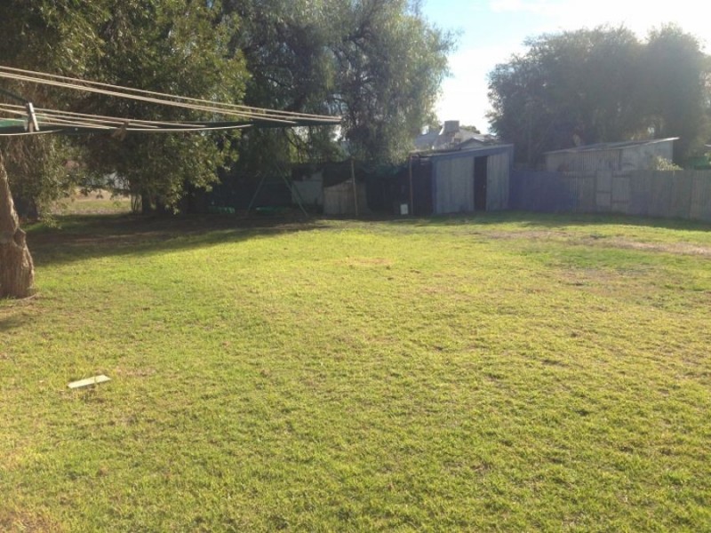 29 Cobram Street, Berrigan NSW 2712