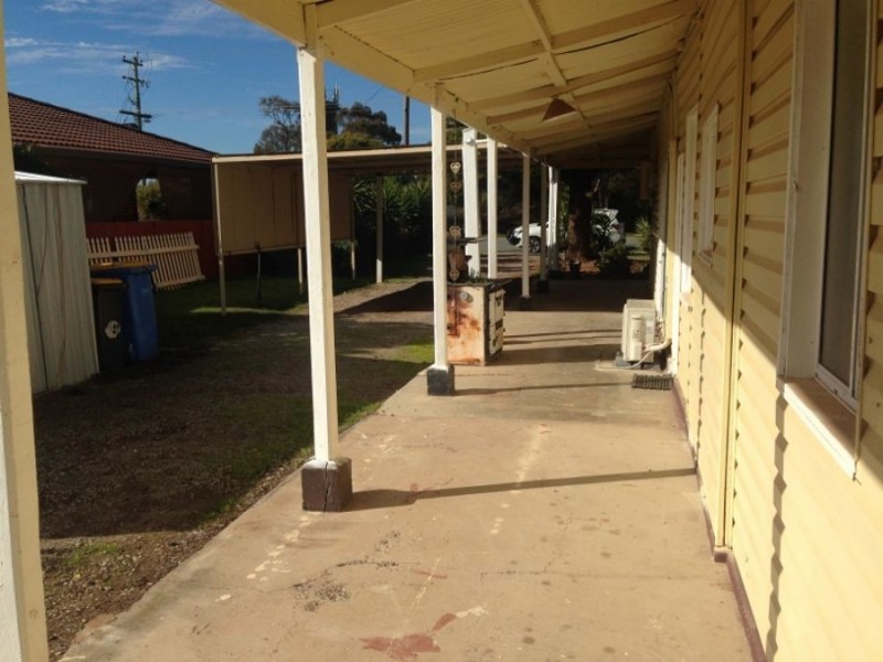 29 Cobram Street, Berrigan NSW 2712