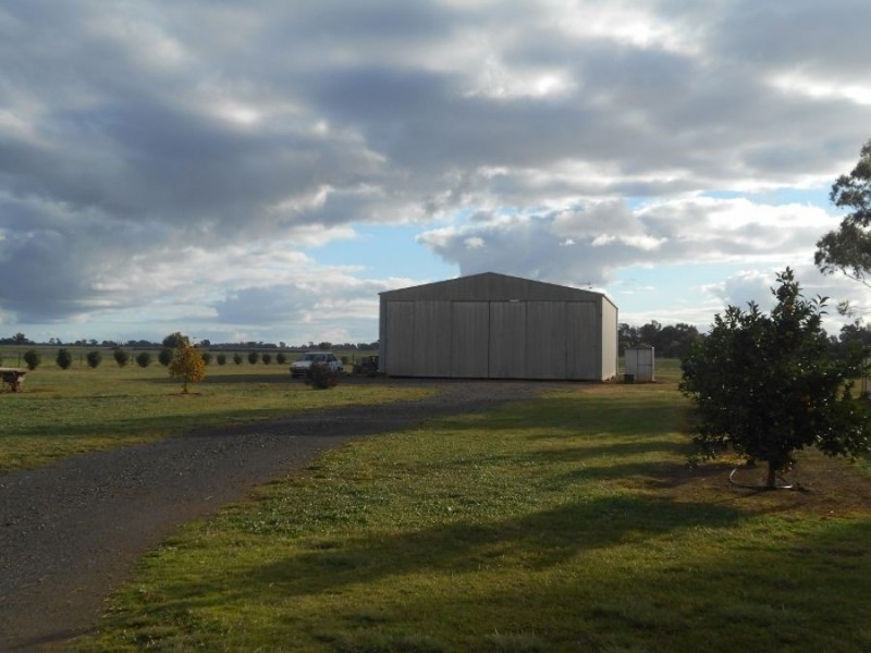 “ROSEDALE” Chanter St, Berrigan NSW 2712