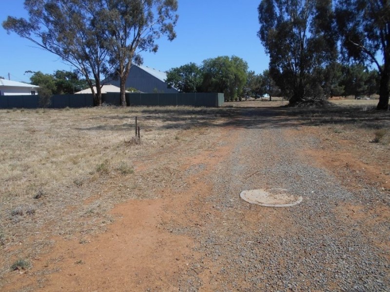 37-39 William St, Berrigan NSW 2712