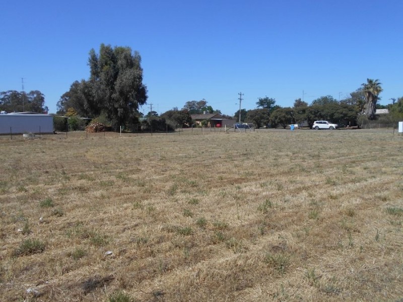 37-39 William St, Berrigan NSW 2712