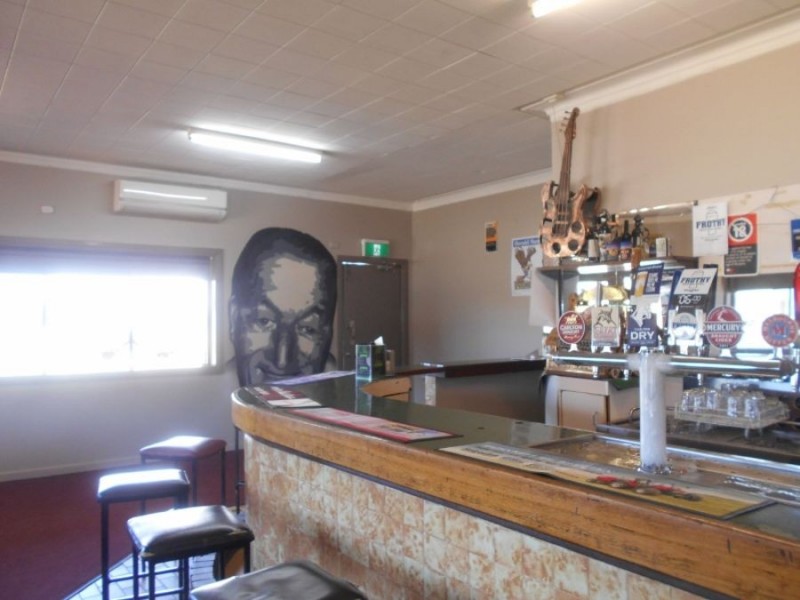 149-153 Murray St, Finley NSW 2713