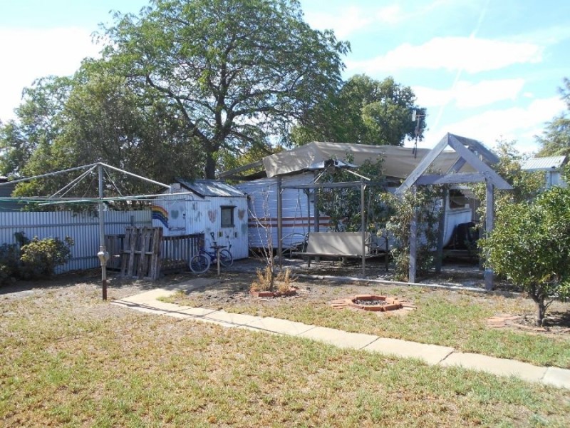 30 Davis St, Berrigan NSW 2712