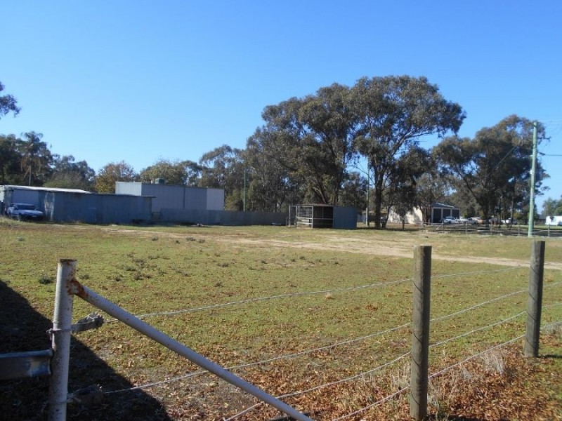 90-92 Barooga St, Berrigan NSW 2712
