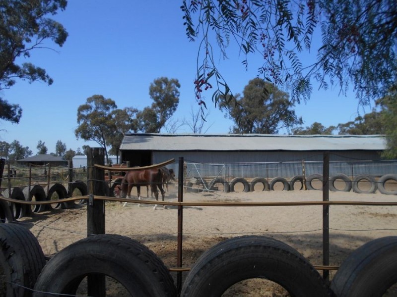 102-104 Barooga St, Berrigan NSW 2712