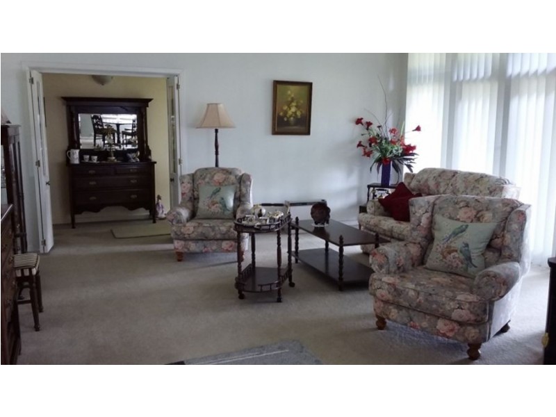 33 COBRAM ST, Berrigan NSW 2712