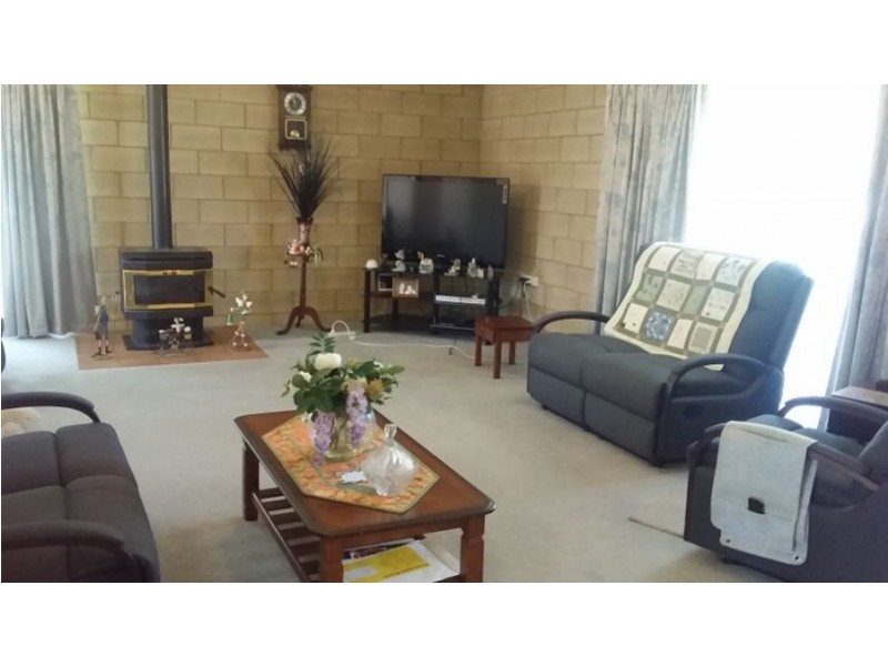 10-12 Mary Street,, Berrigan NSW 2712