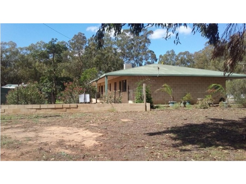 10-12 Mary Street,, Berrigan NSW 2712