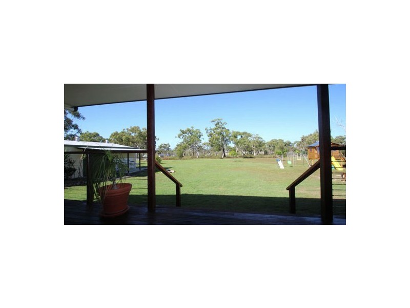 14 Atlantis Avenue, Cooloola Cove QLD 4580