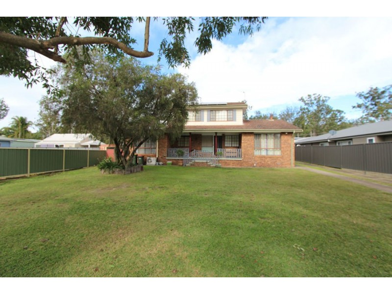 14 Carmichael Place, Nabiac NSW 2312