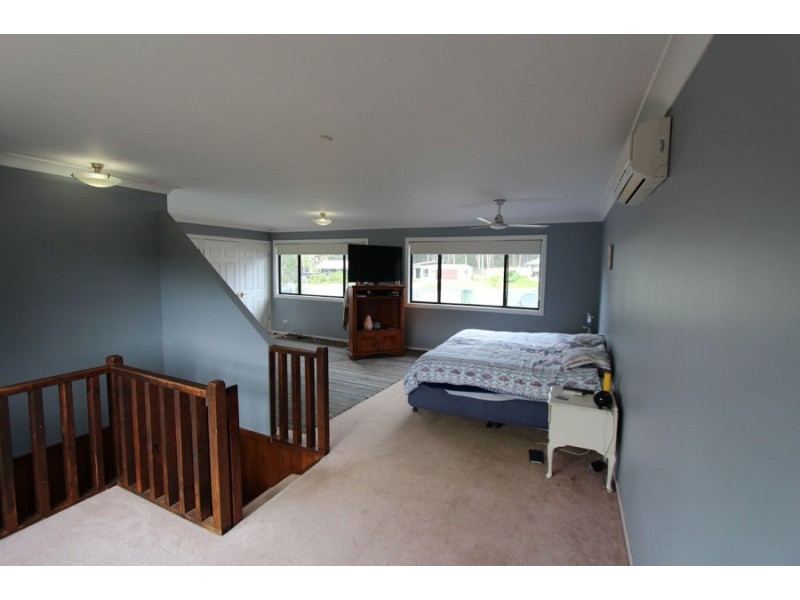 14 Carmichael Place, Nabiac NSW 2312