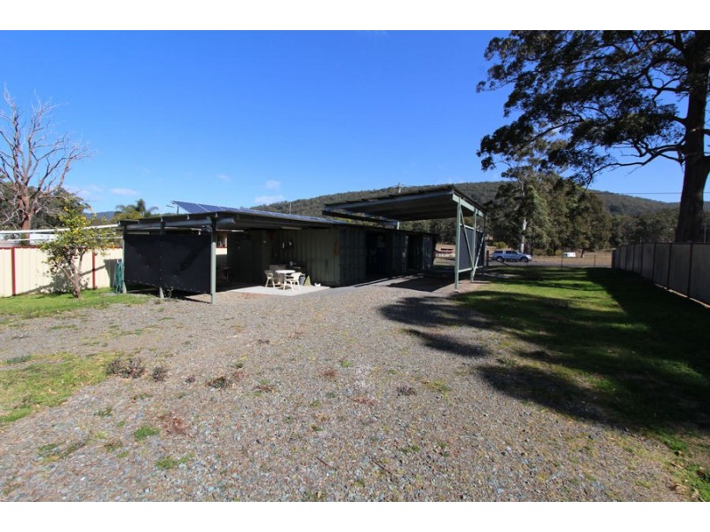 31 Lombard Street, Coolongolook NSW 2423