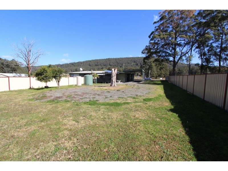 31 Lombard Street, Coolongolook NSW 2423