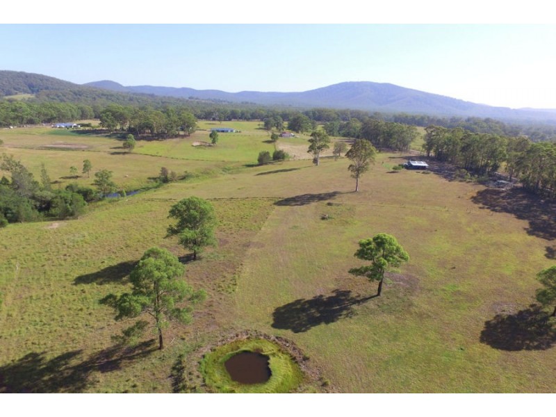 80 Dargavilles Road, Nabiac NSW 2312