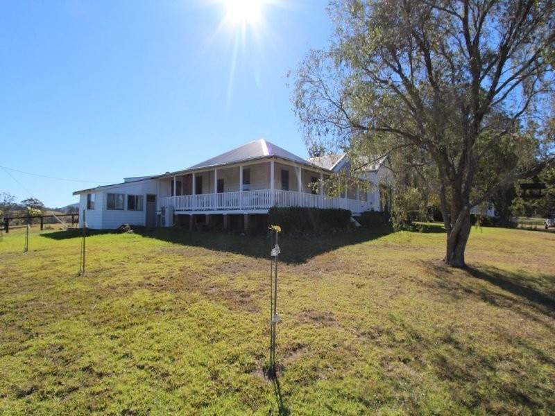 Firefly NSW 2429