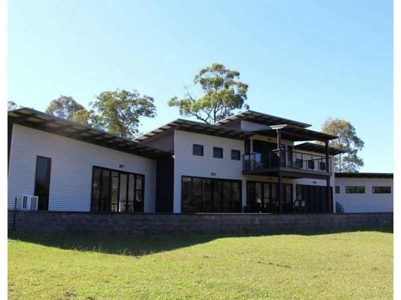 Hallidays Point NSW 2430