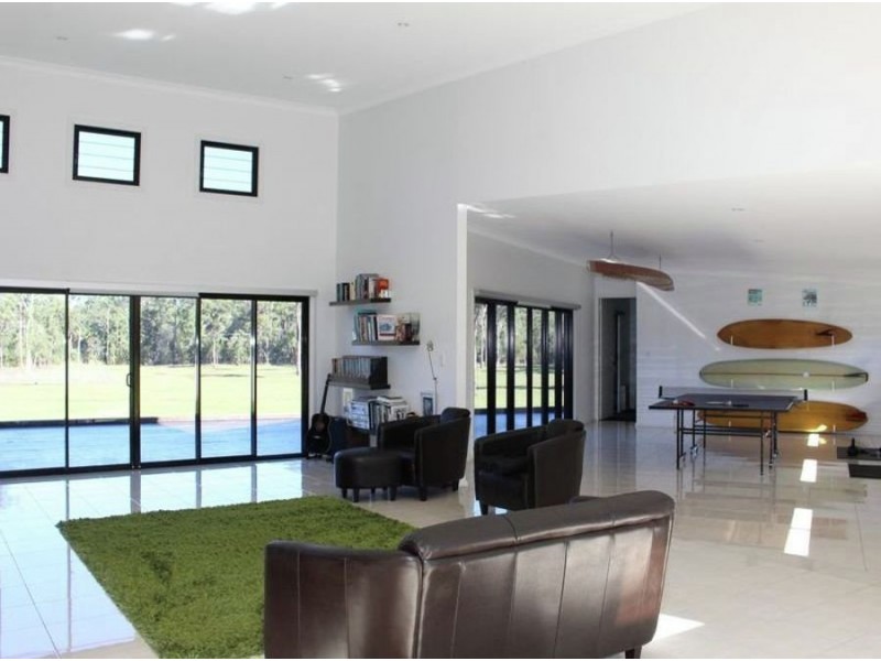 Hallidays Point NSW 2430