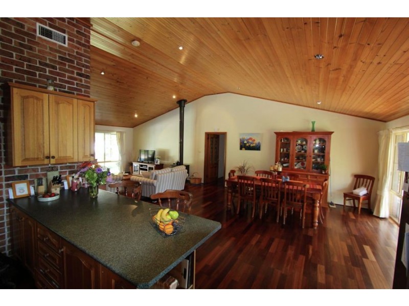 147 Curreeki Creek Road, Coolongolook NSW 2423