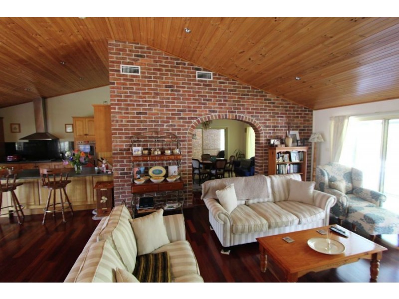 147 Curreeki Creek Road, Coolongolook NSW 2423